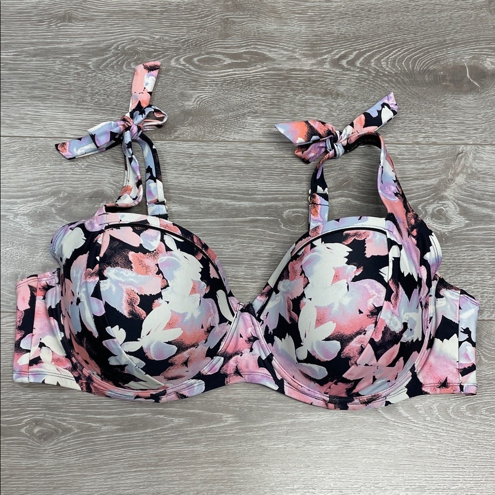 Time And Tru Black Watercolor Floral Bikini Top Strap Bow Underwire 3X(24W-26W)